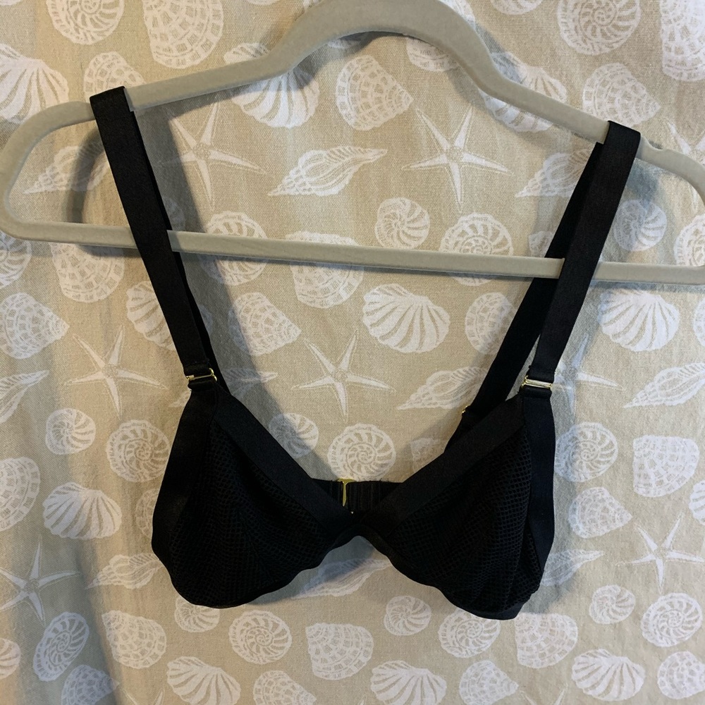 Black bralette